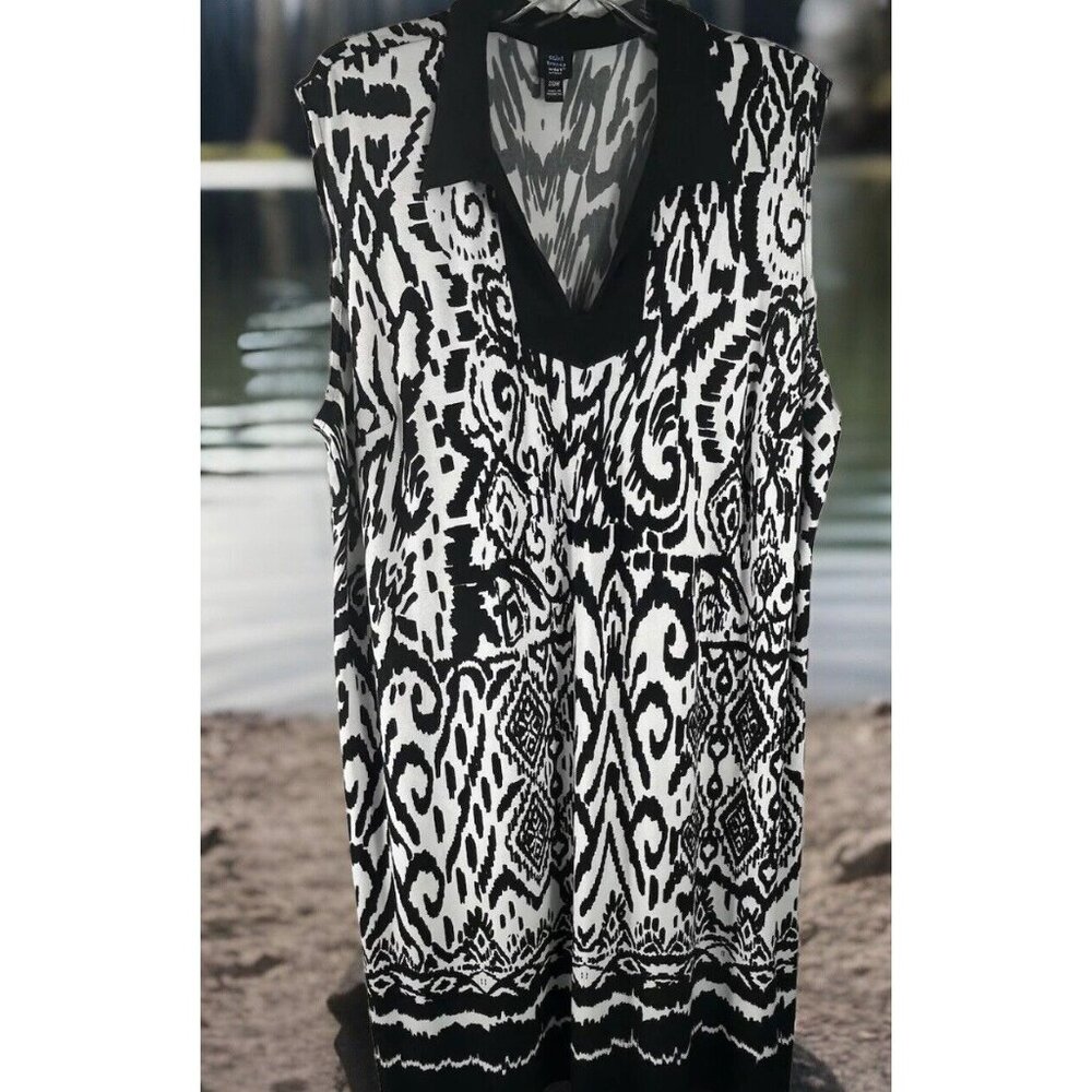 Saint Tropez West Dress Size 20W Sleeveless Black White Stretch With Colar